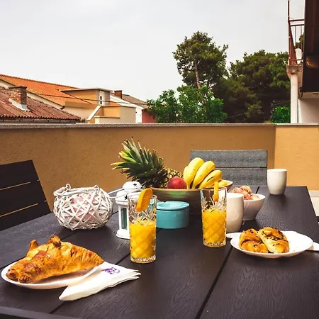 Vuckovic Apartment Vodice